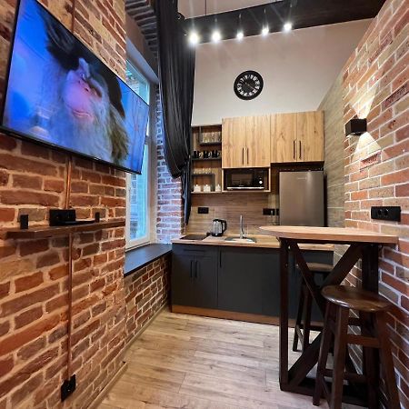 Апартаменти В Самому Центрі Львова В Проїзді Крива Липа Extérieur photo