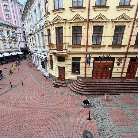 Апартаменти В Самому Центрі Львова В Проїзді Крива Липа Extérieur photo